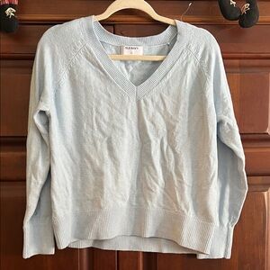 Never Worn: Old Navy Sky Blue V-Neck Sweater for Women